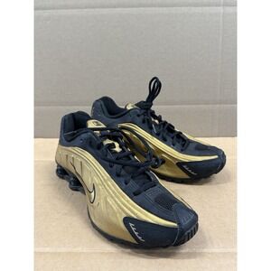Nike‎ Shox R4 Metallic Gold Black Shoes Men's 7.5 Women's 8.5-9  104265-702